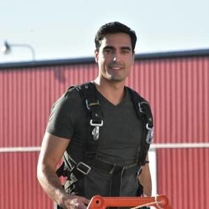 Meet your Posher, Luis